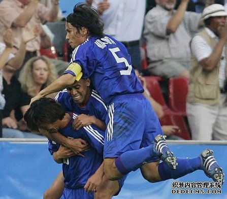 〖2005年联合会杯〗2005年联合会杯巴西vs日本